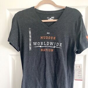 Under Armour Mudder NWT Worldwide Nation Grey women’s T-shirt  Sz. M
